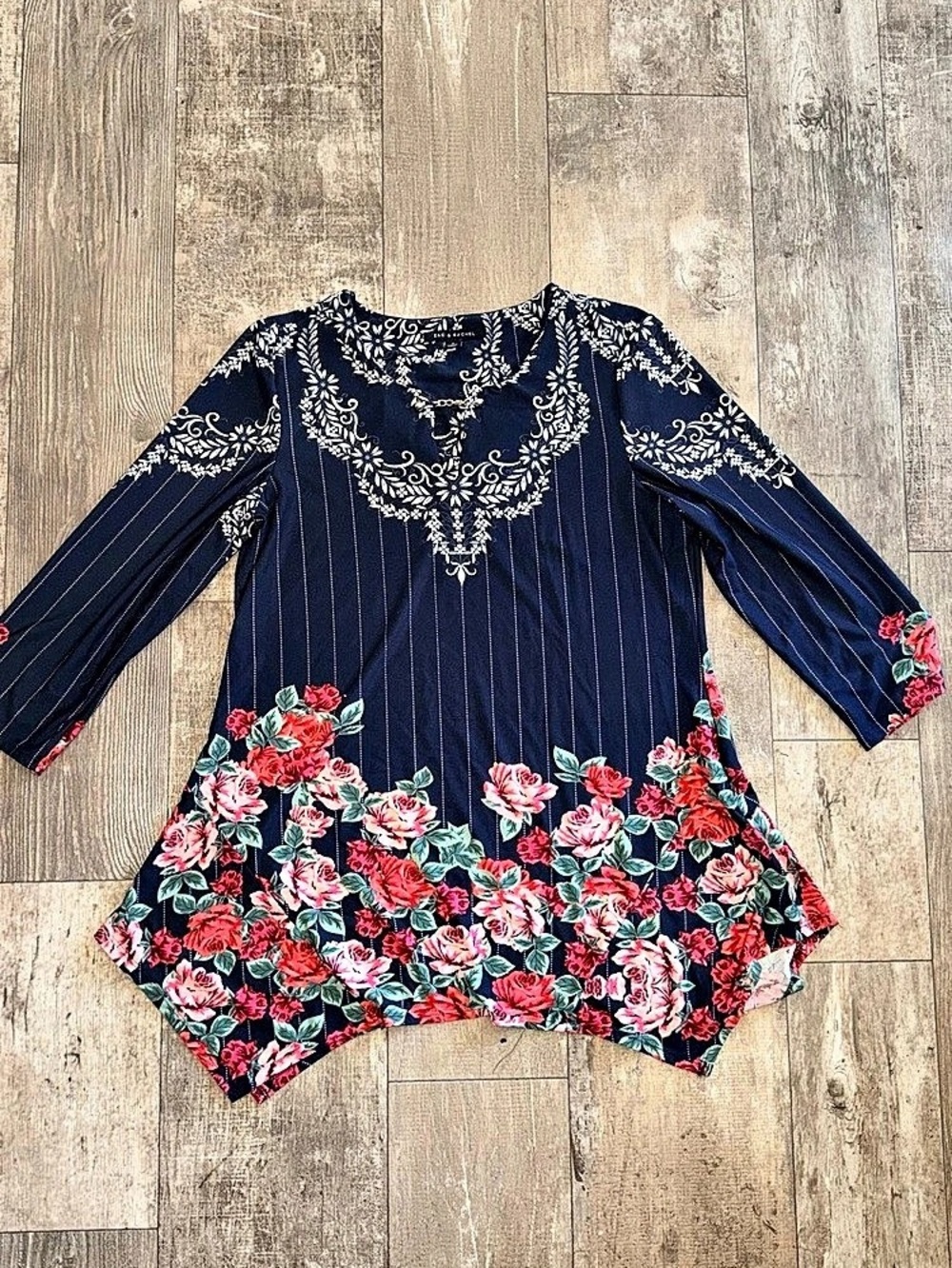 Zac & Rachel Floral Tunic in Blue & Red Like New